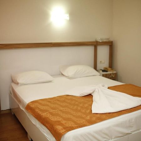 Oezhan Hotel Antalya Ngoại thất bức ảnh